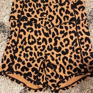 Vitality (balance athletica) ascend short- King cheetah